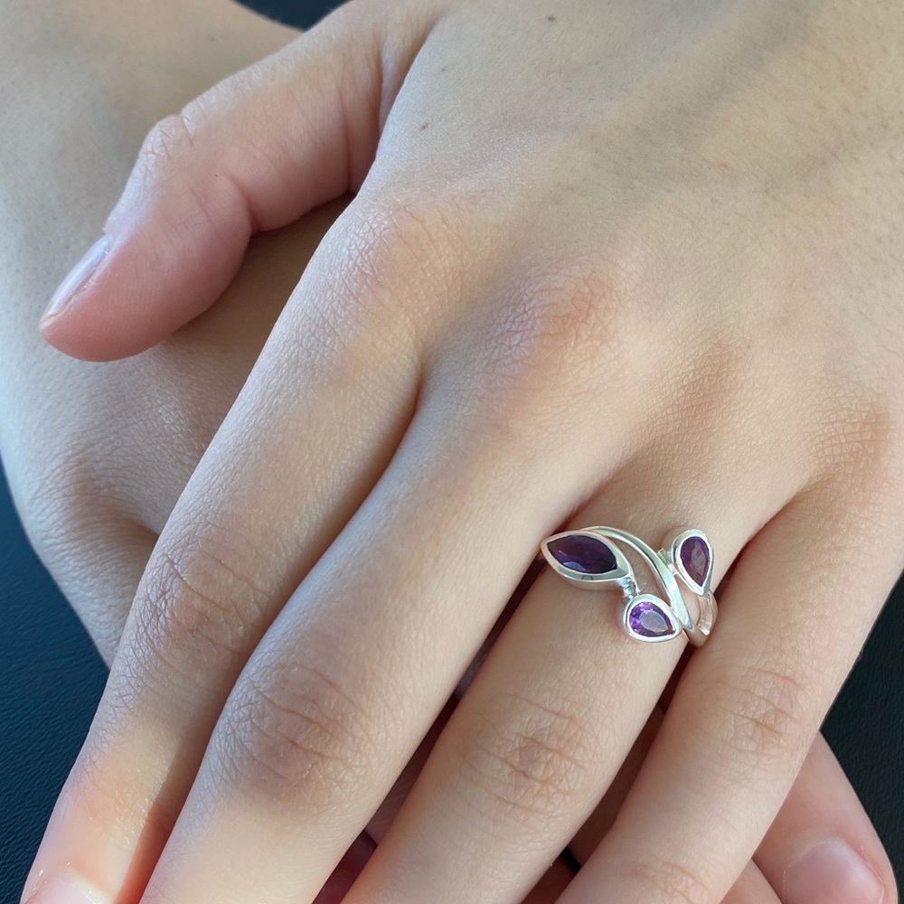 Genuine Amethyst .925 Sterling Silver Ring - Picture 11 of 16
